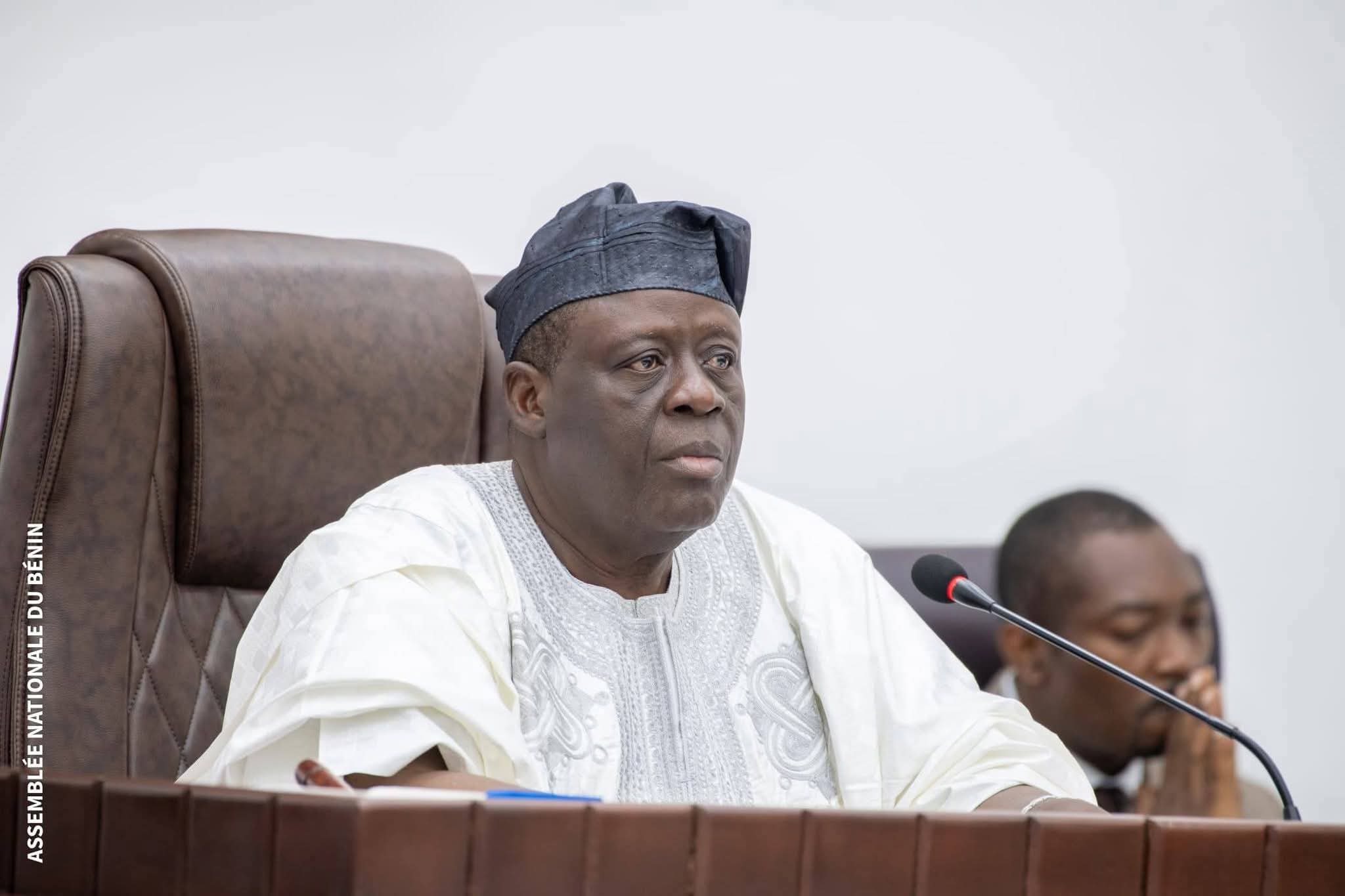Assemblée nationale : le Président Louis Gbèhounou Vlavonou clôture la deuxième session ordinaire de 2025